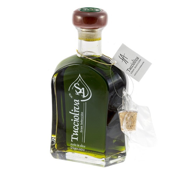 Tuccioliva Matilda 700 毫升瓶装 | Oliva del Sur