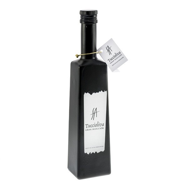Tuccioliva botella Solitude 500 ml. Caja 12 unidades.